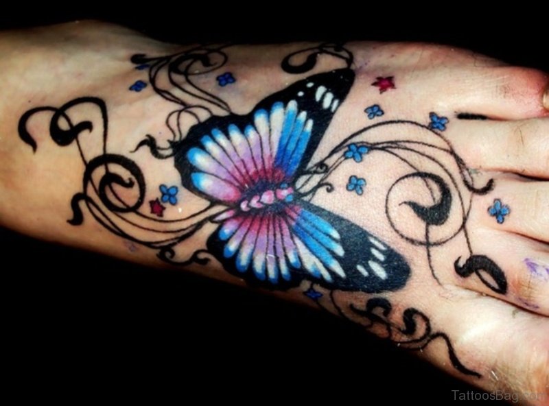 39 Superb Butterfly And Star Tattoos On Feet