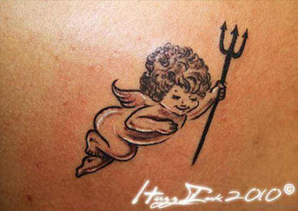 Tattoo motive baby engel