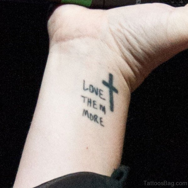 60 Phenomenal Cross Tattoos On Wrist - Tattoo Designs – 