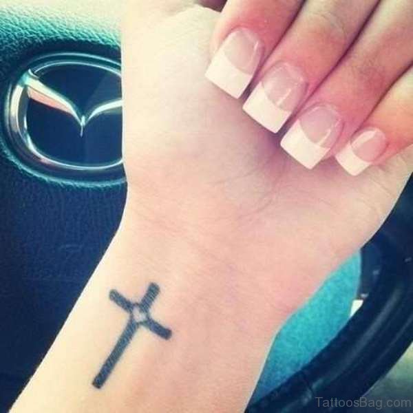 60 Phenomenal Cross Tattoos On Wrist - Tattoo Designs – 