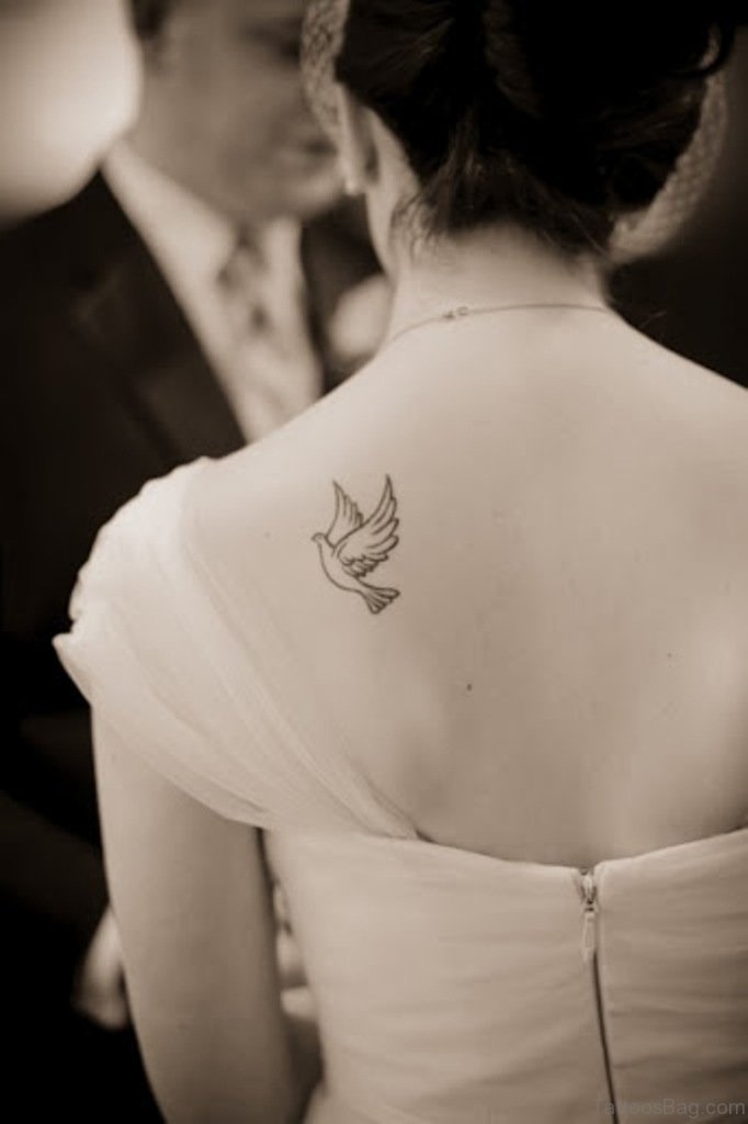 70 Admirable Dove Tattoos For Back - Tattoo Designs – 